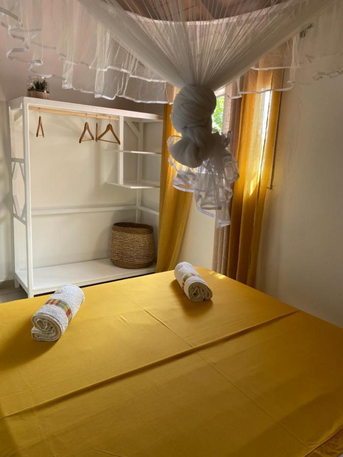 Chez Soul~Etage Entier Avec Vue Sur Mer Sainte-Rose Exterior photo